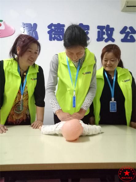 宝宝多大年龄可以喝酸奶？